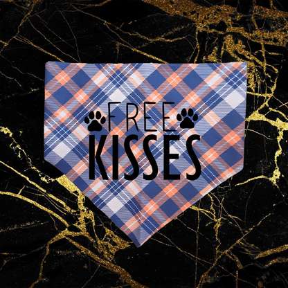 free kisses_black