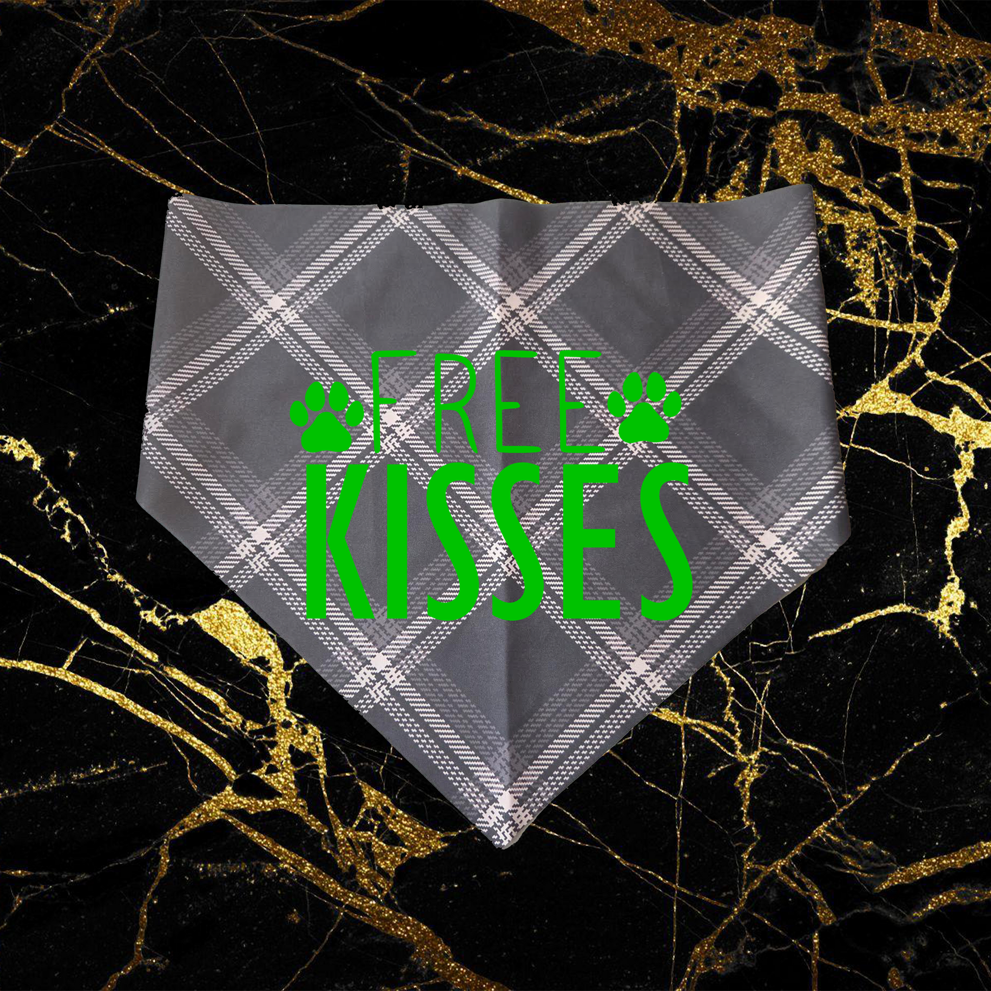 Free Kisses_Light Green