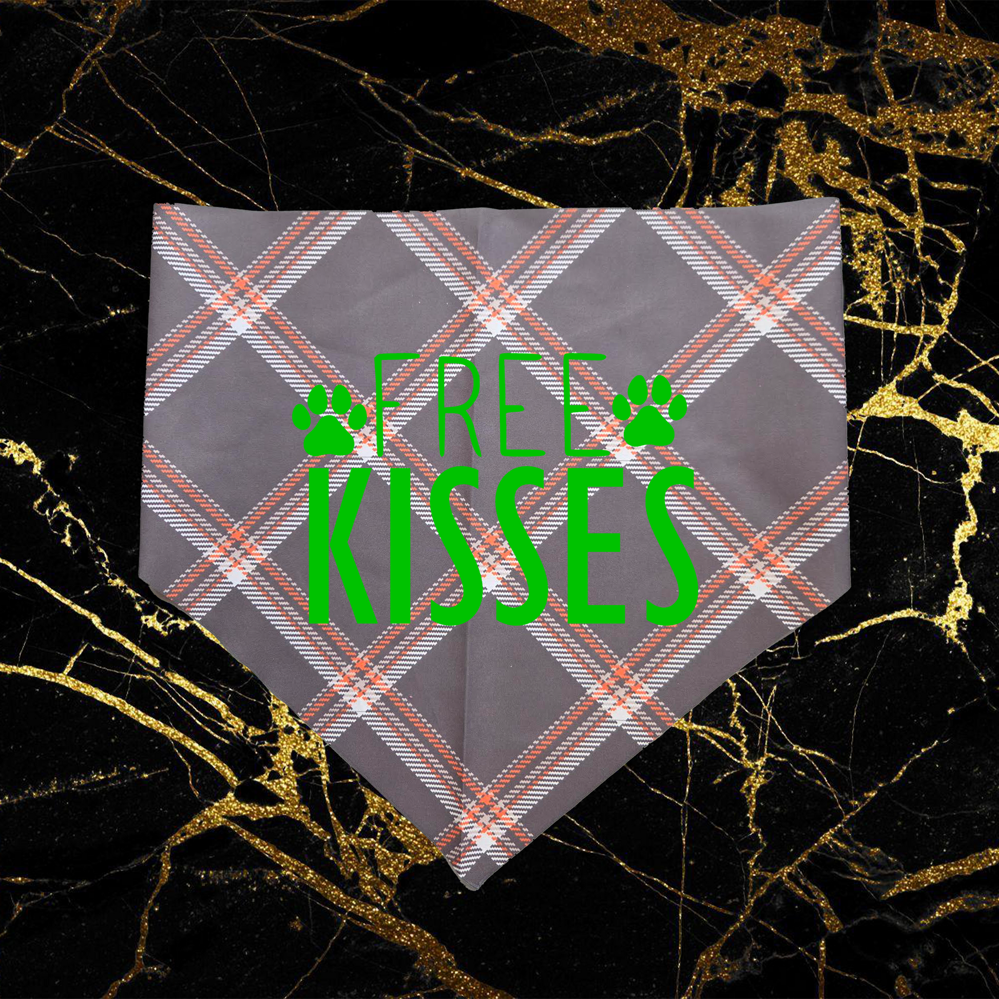 Free Kisses_Light Green